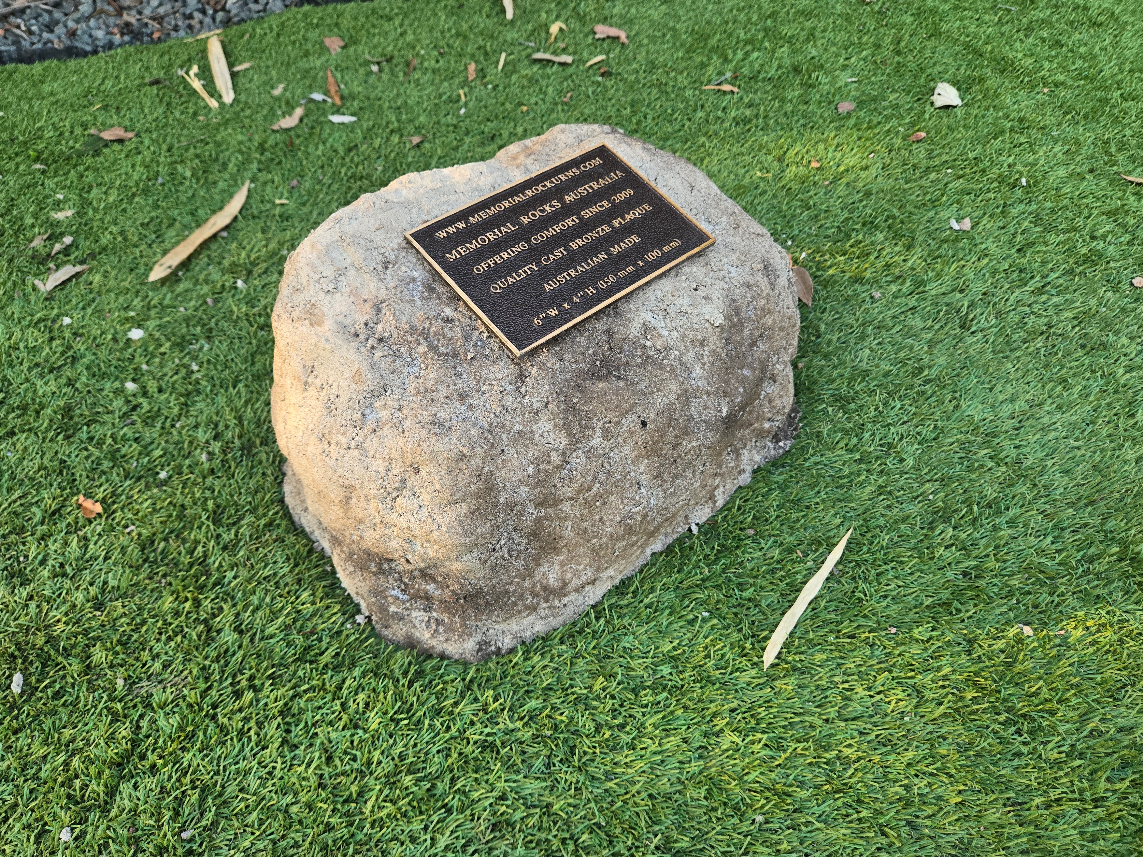 sculptured urn for ashes